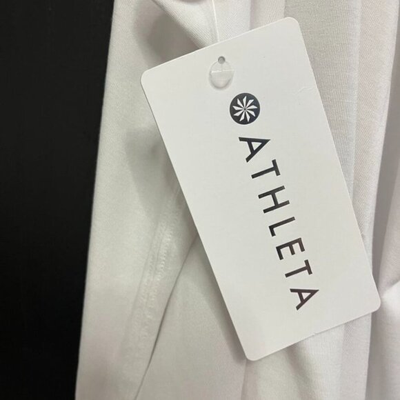 Athleta Essence Explore Tank White Camisole XS MSRP $55 WINTER LAYER - Picture 6 of 9